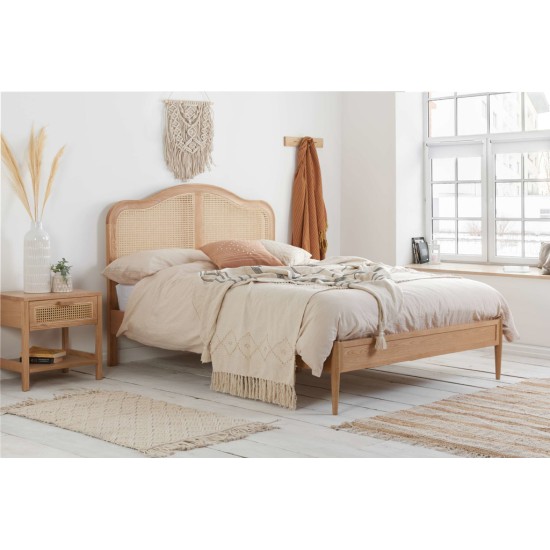 Leonie Bed (Oak)