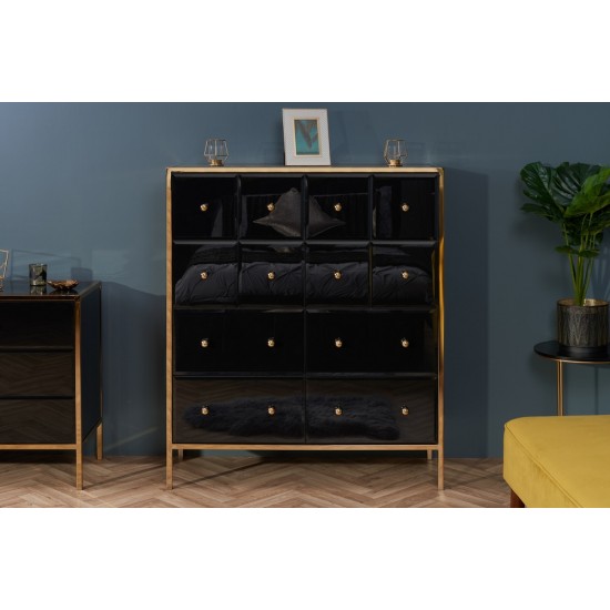 Fenwick Merchant Chest